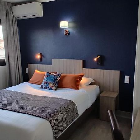 Logis Hotel Les Bleuets Royan Exteriér fotografie