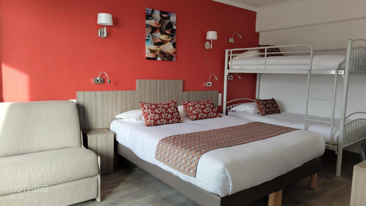 Logis Hotel Les Bleuets Royan Exteriér fotografie