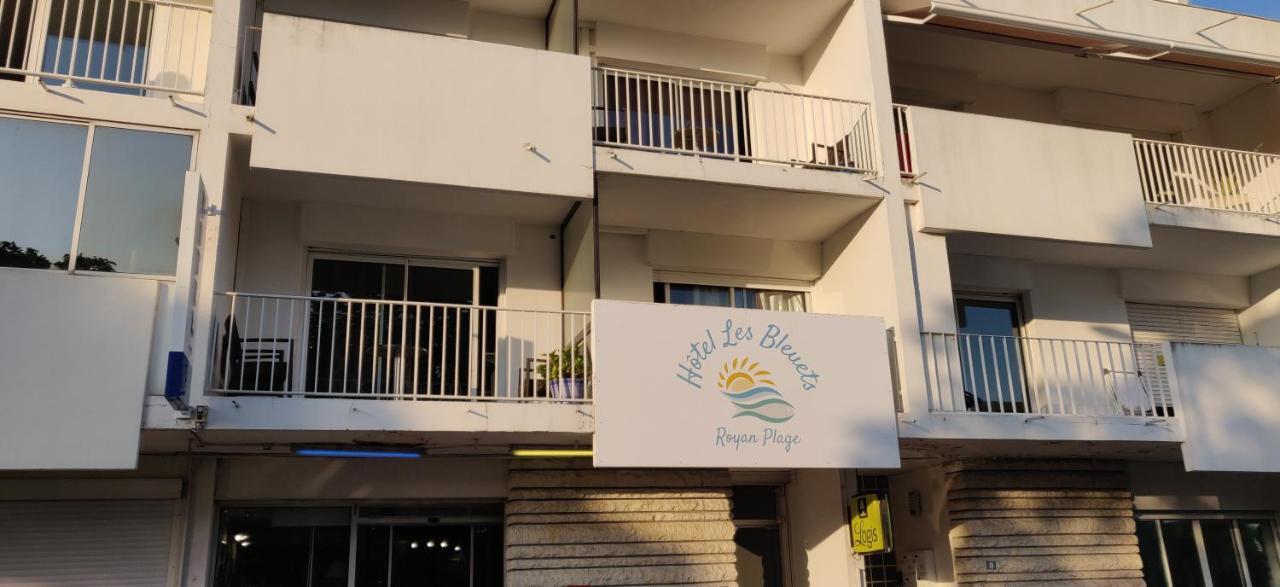 Logis Hotel Les Bleuets Royan Exteriér fotografie